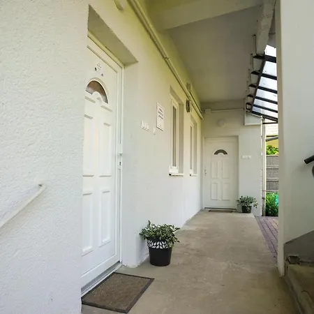 アパート Piroska Bartok Teri 01 エゲル